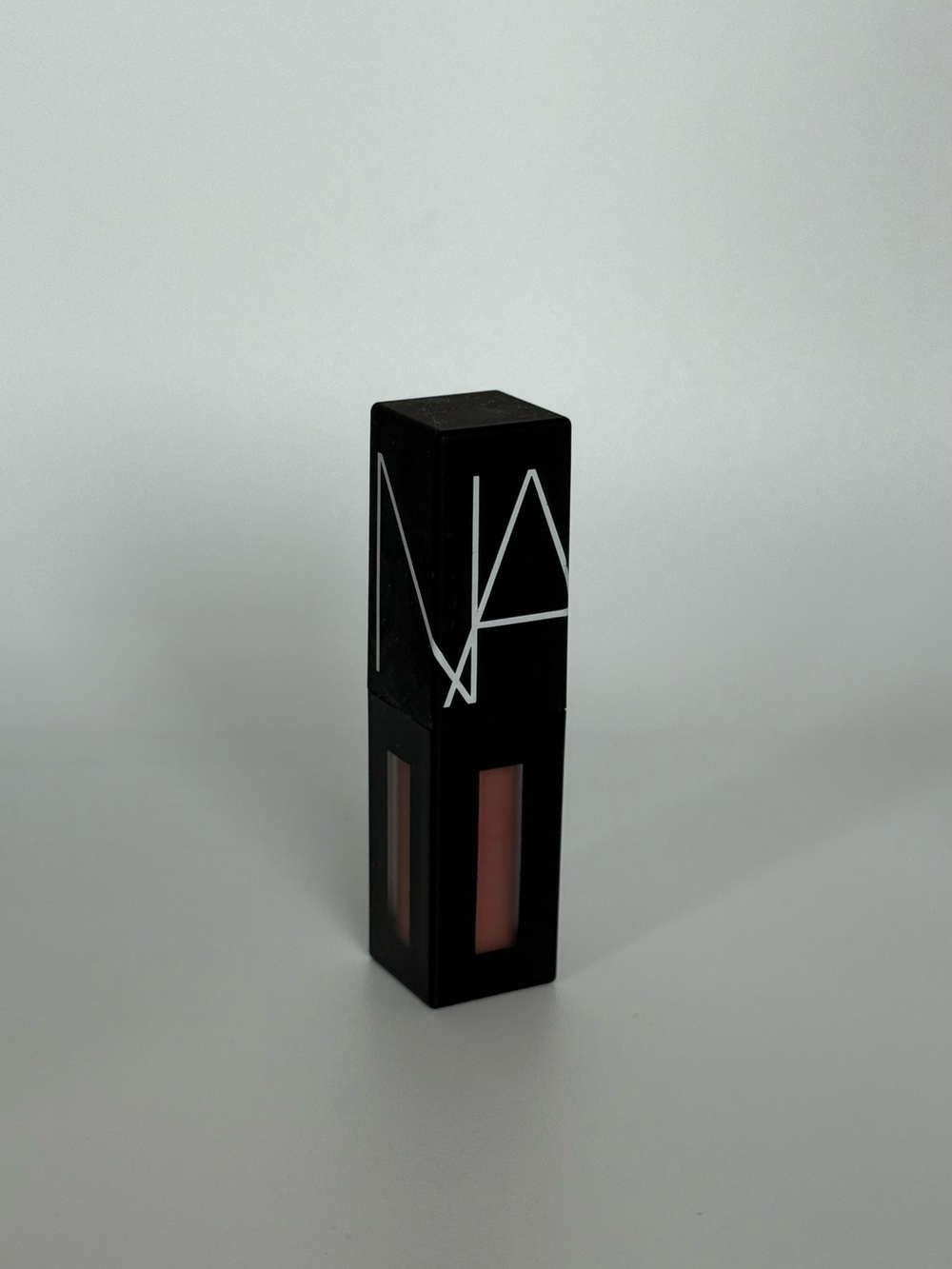 NARS Powermatte Lip Pigment - American woman travel mini